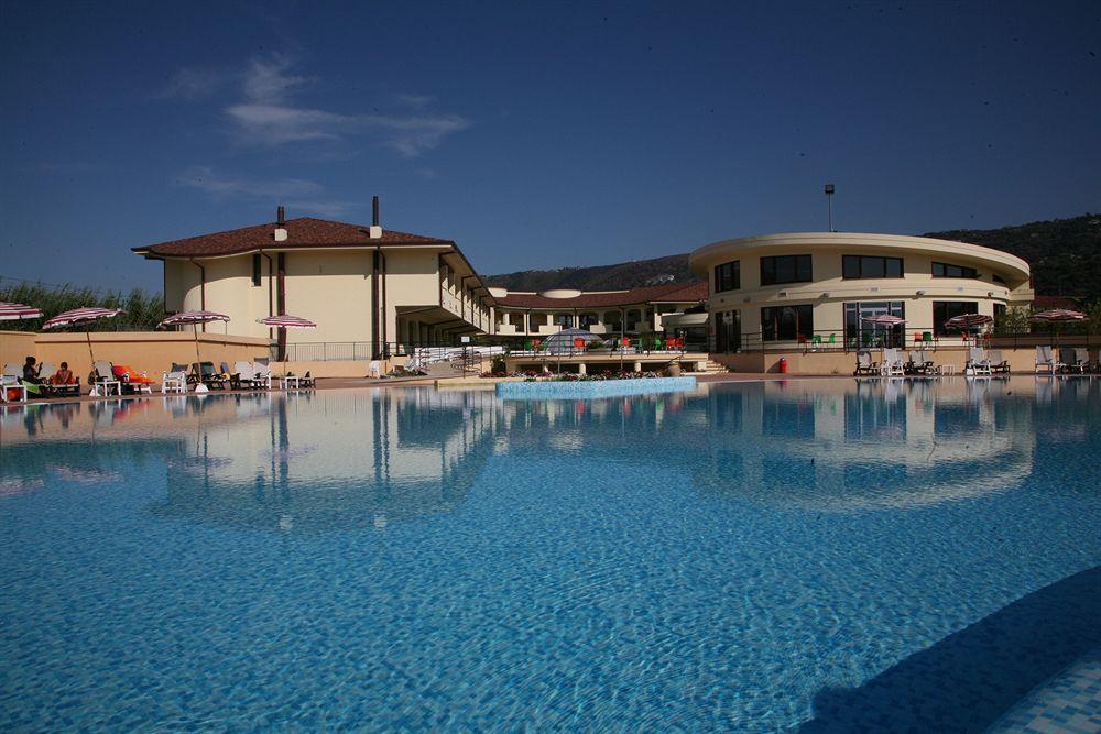 Hotel Resort Lido Degli Aranci Vibo Valentia Exteriör bild