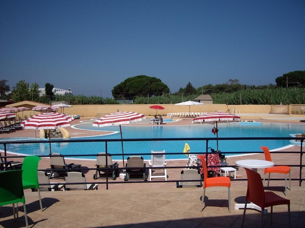 Hotel Resort Lido Degli Aranci Vibo Valentia Exteriör bild