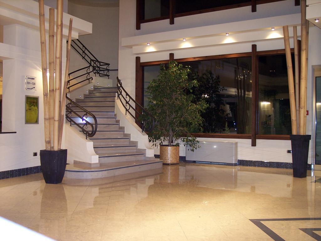 Hotel Resort Lido Degli Aranci Vibo Valentia Exteriör bild