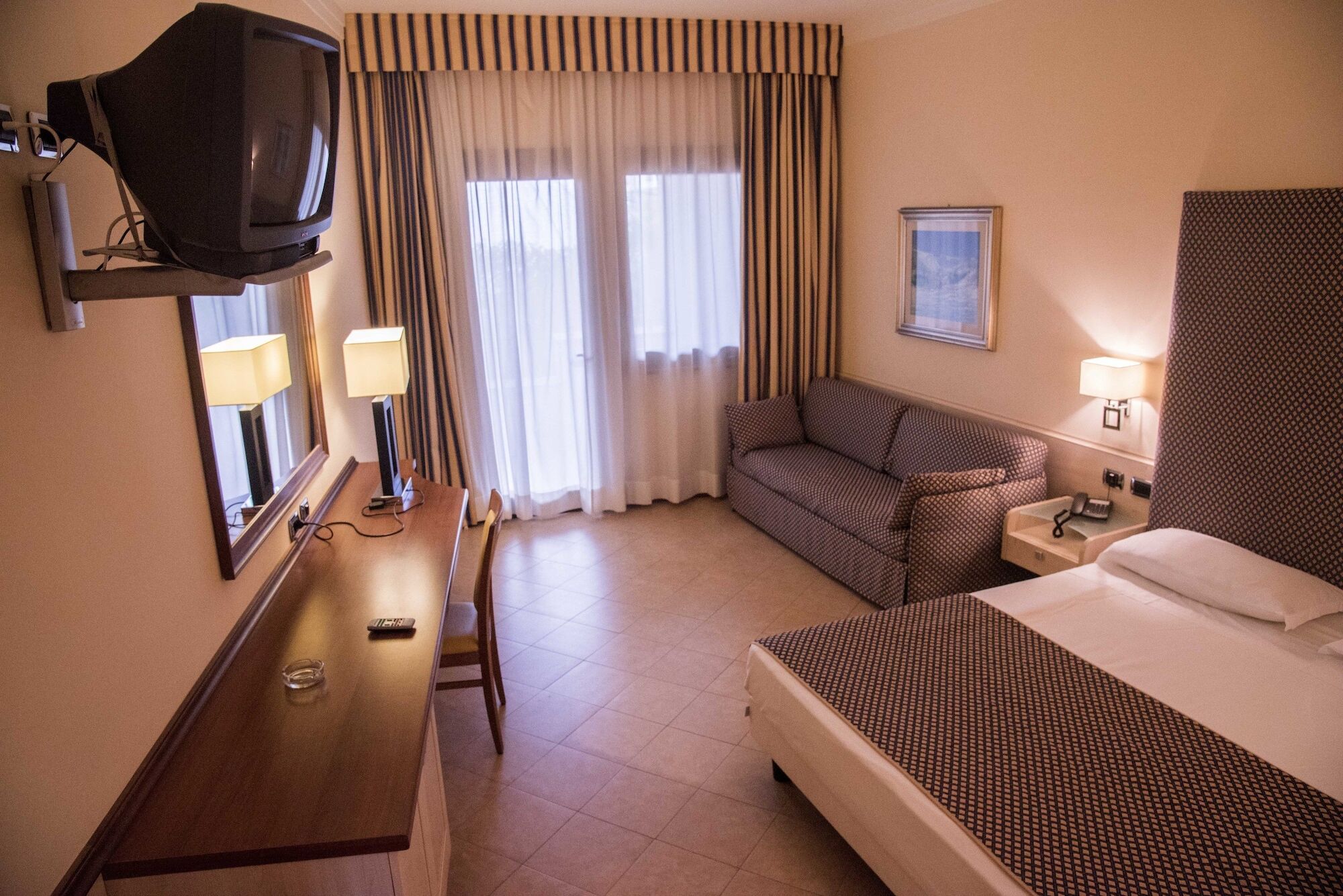 Hotel Resort Lido Degli Aranci Vibo Valentia Exteriör bild